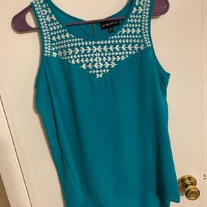 Teal Embroidered My Michelle Sleeveless Blouse M